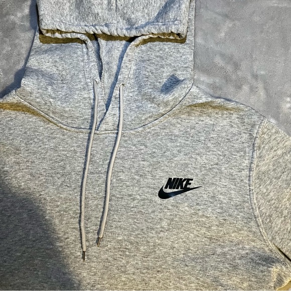 Light Gray Tracksuit Set - Picture 2 of 6